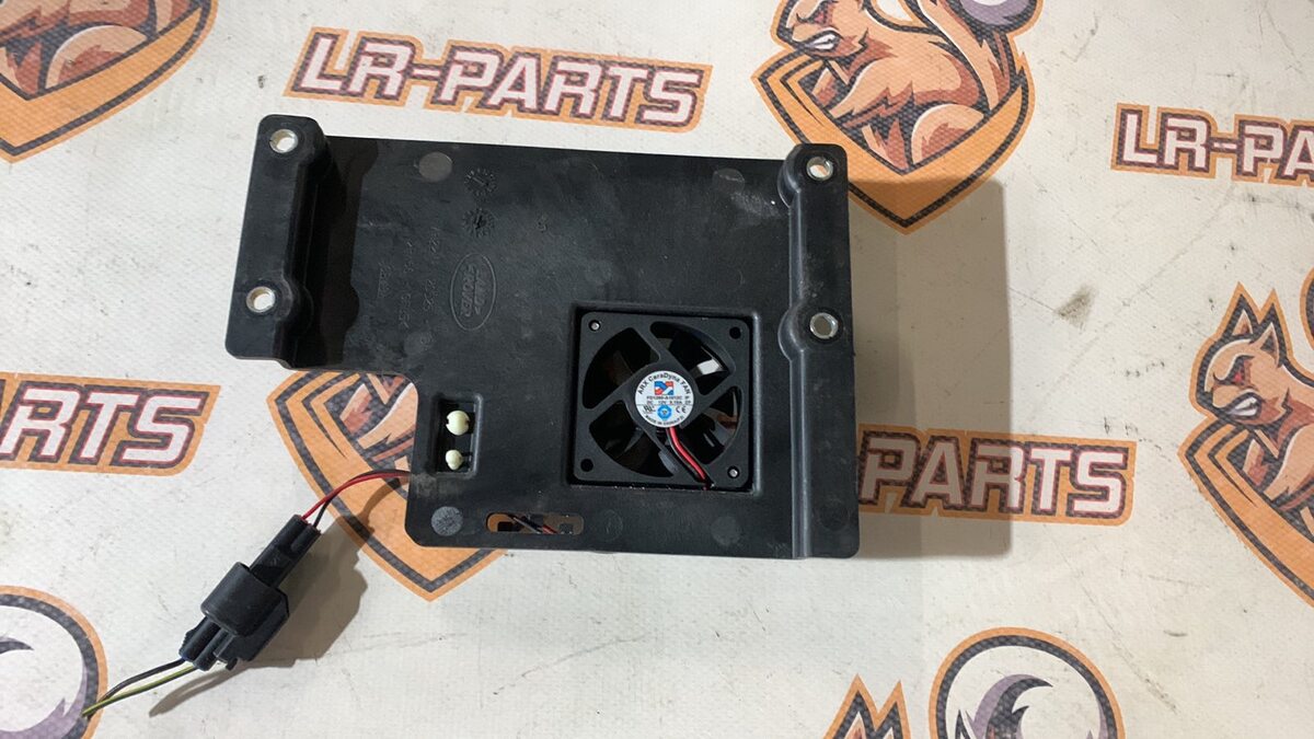 LR060794 Кронштейн модуля управлеия двигуном LAND ROVER DISCOVERY 4 Б/У